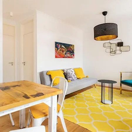 Plum Guide - Francophone Apartamento Lisboa